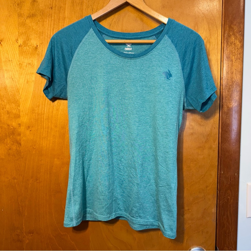 Rabbit Women's Short Sleeve Running Shirt -M
